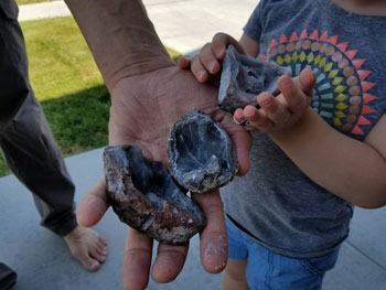 Exploring the Dugway Geode Beds