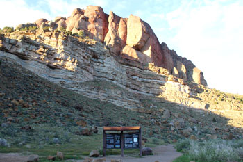 six peaks dinosaur track site